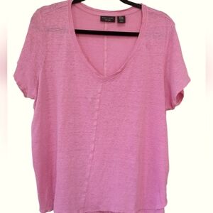 TAHARI LINEN V-NECK TEE